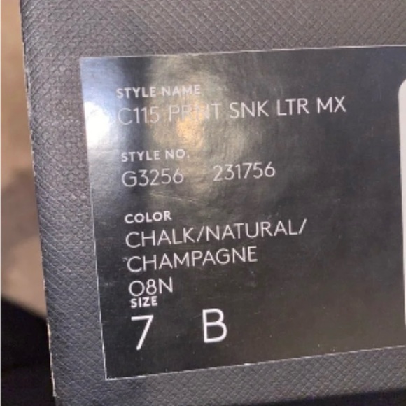 Coach sneaker pre-loved condition size 7 - Picture 5 of 5